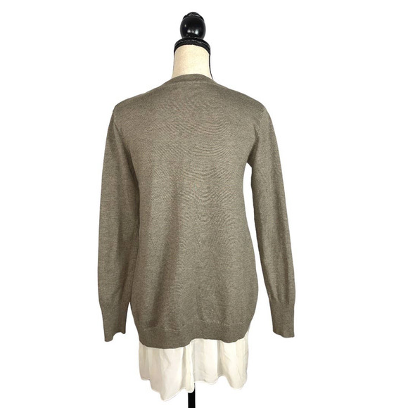 Thyme & Honey Gray V-Neck with White Underlay Sweater       Size: S - Picture 3 of 4
